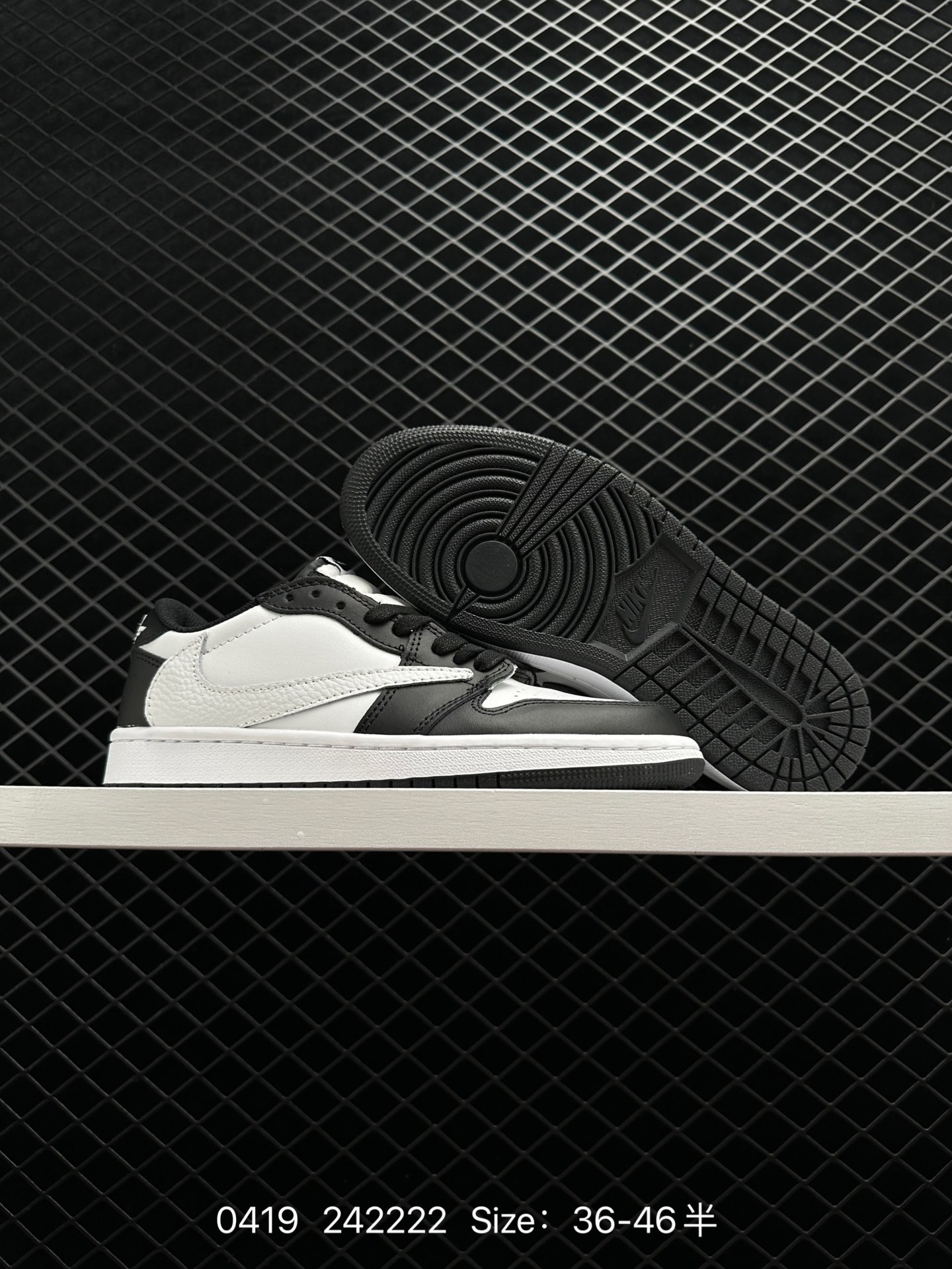 Travis Scott x Fragment x Air Jordan 1 Low